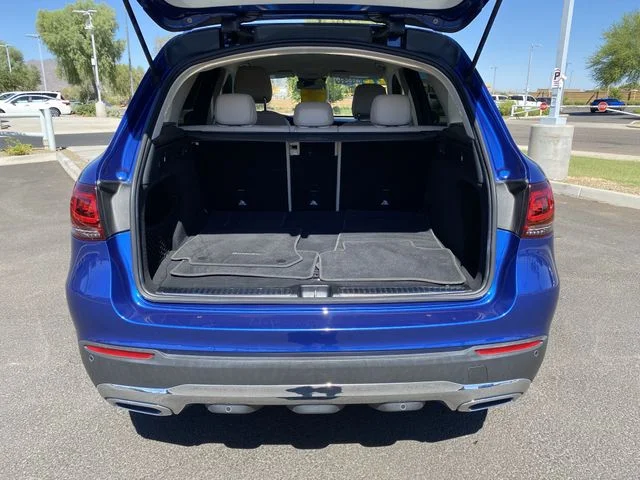 Used 2022 Starling Blue Metallic Mercedes-Benz GLC 300 image 8
