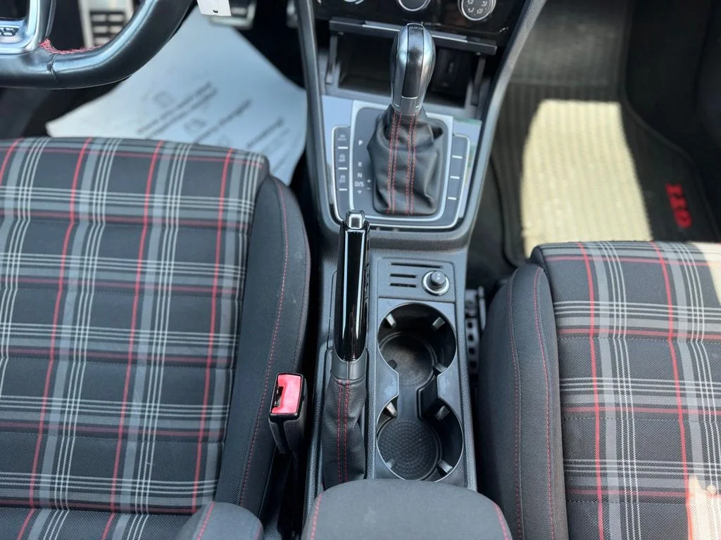 Used 2019 Black Volkswagen 2.0T S image 29
