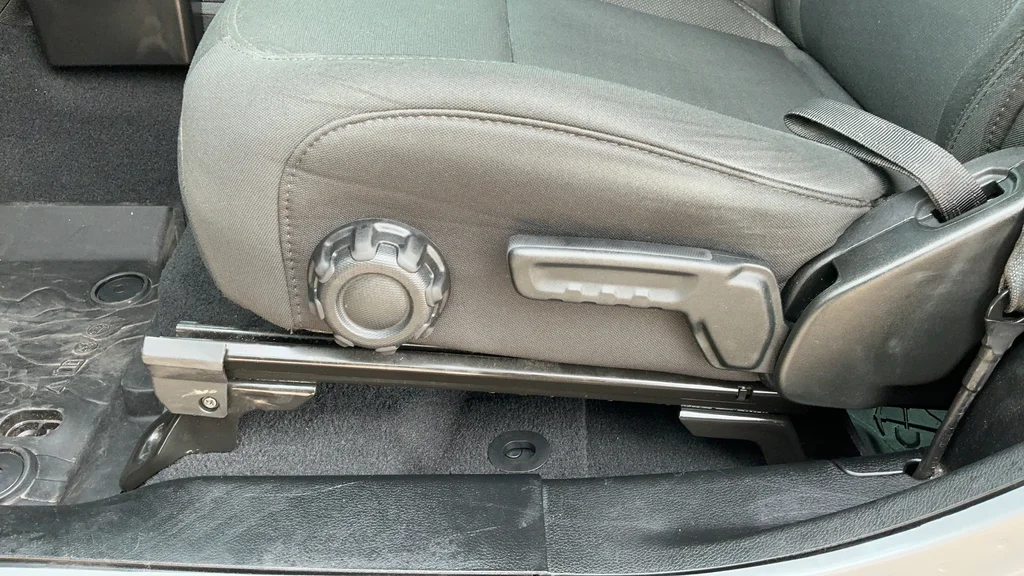 Certified Used 2020 Silver Jeep Sport S image 16