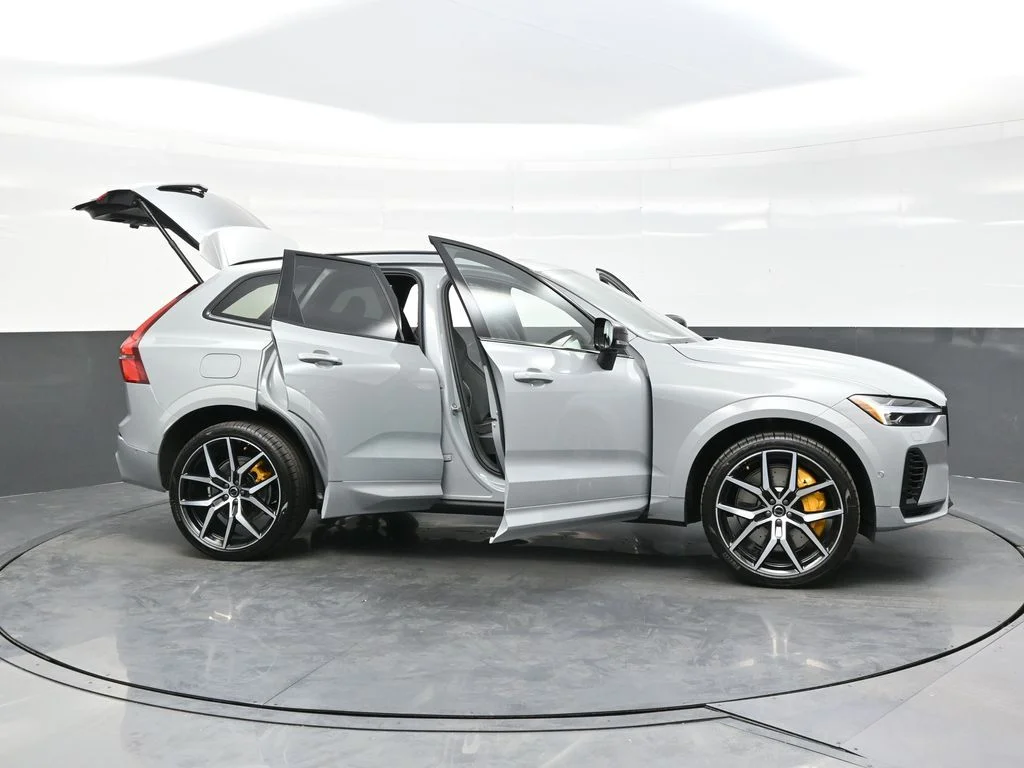 New 2026 Vapour Grey Volvo T8 Polestar Engineered image 47