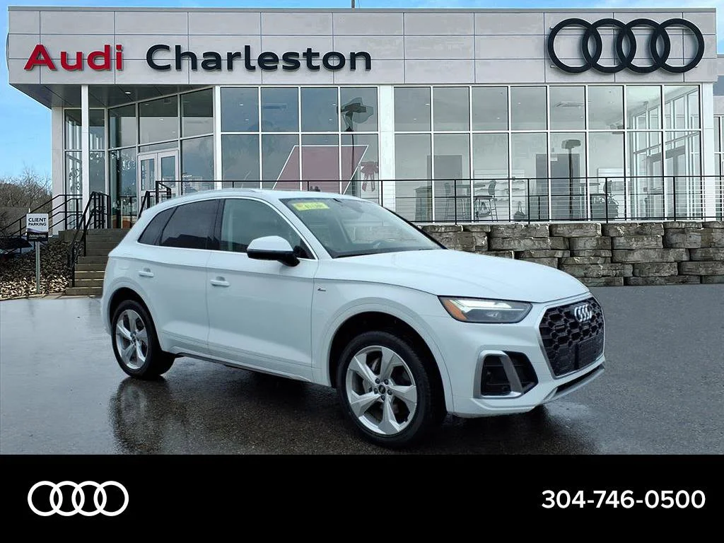 2023 Audi Q5 45 Premium Plus's photo