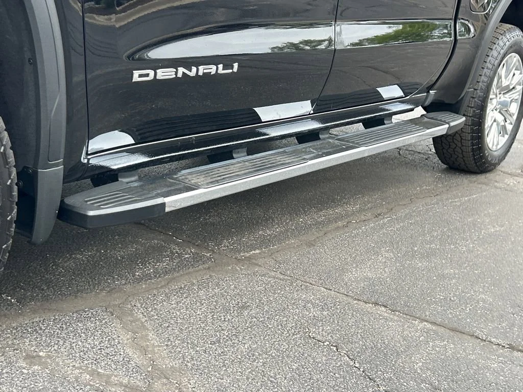 Certified Used 2026 Onyx Black GMC Denali image 14