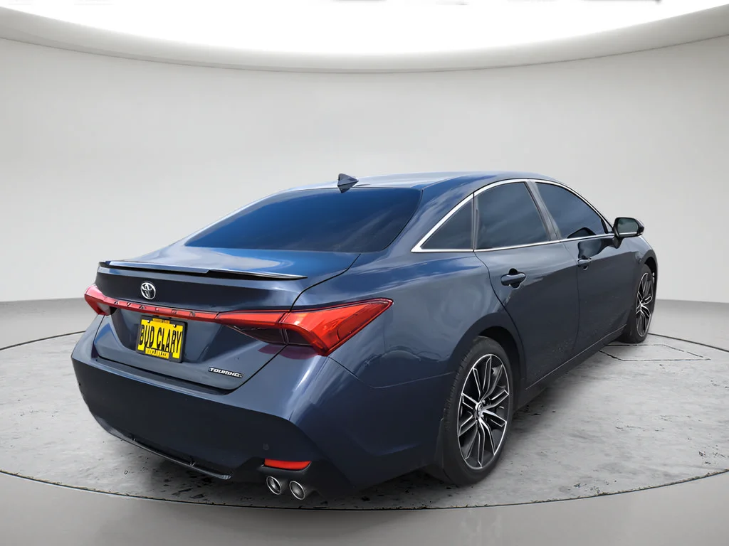 Used 2019 Blue Toyota XLE image 5