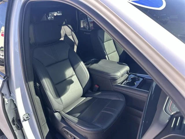 Certified Used 2025 Beige Chevrolet RST image 27