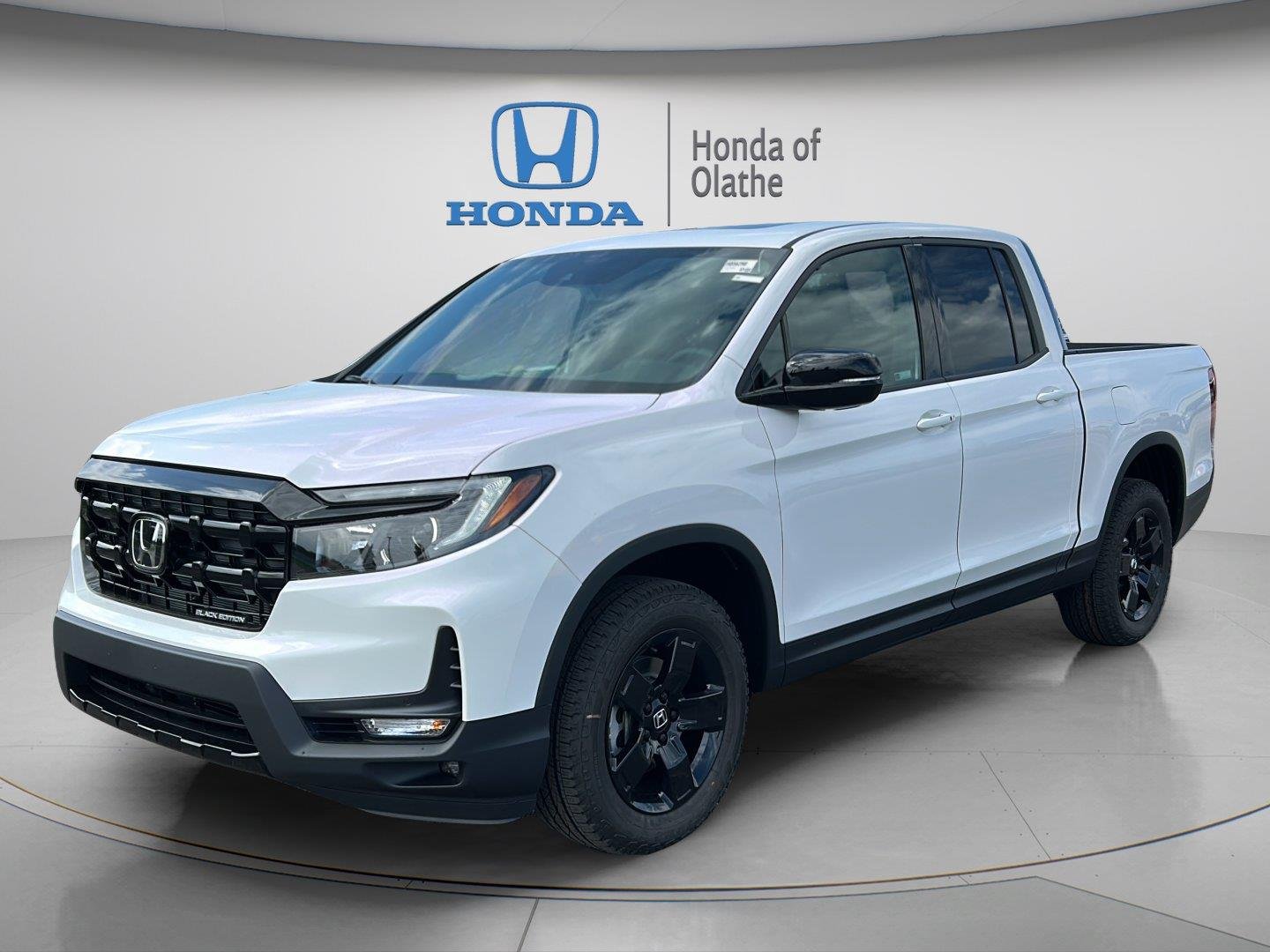 New 2026 Platinum White Pearl Honda Black Edition image 7