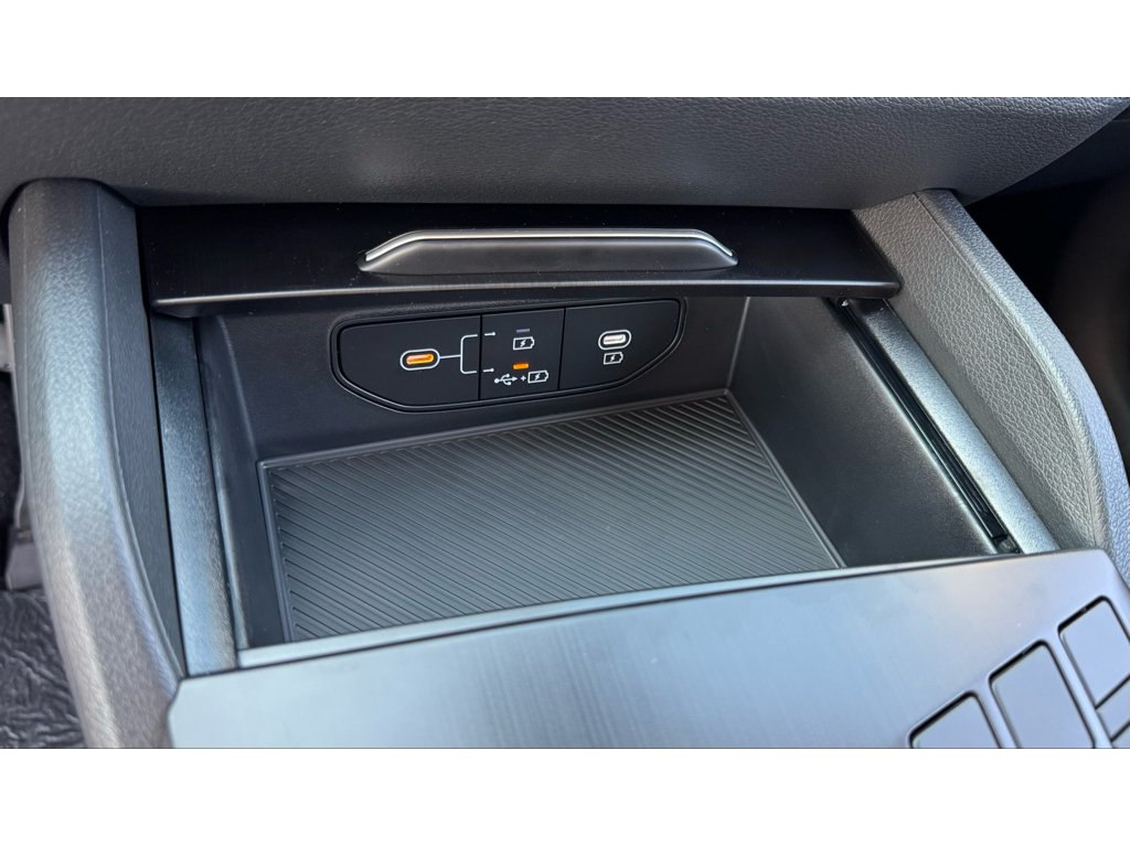 Used 2027 Gray Kia LX image 21