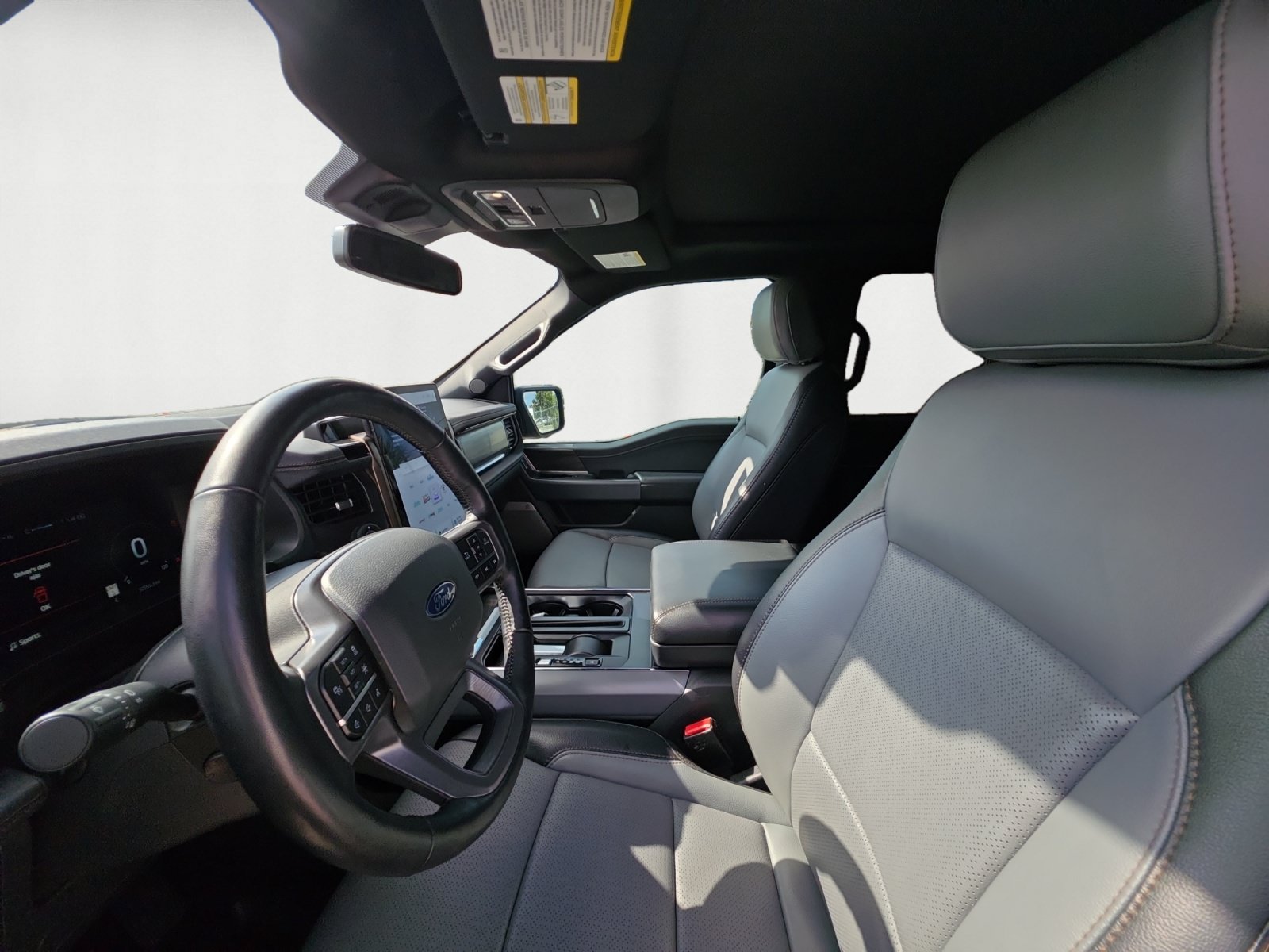 Used 2024 Blue Ford Lariat image 10