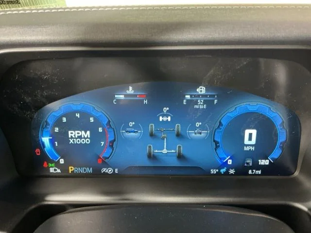 New 2026 Avalanche Gray Ford Outer Banks image 19