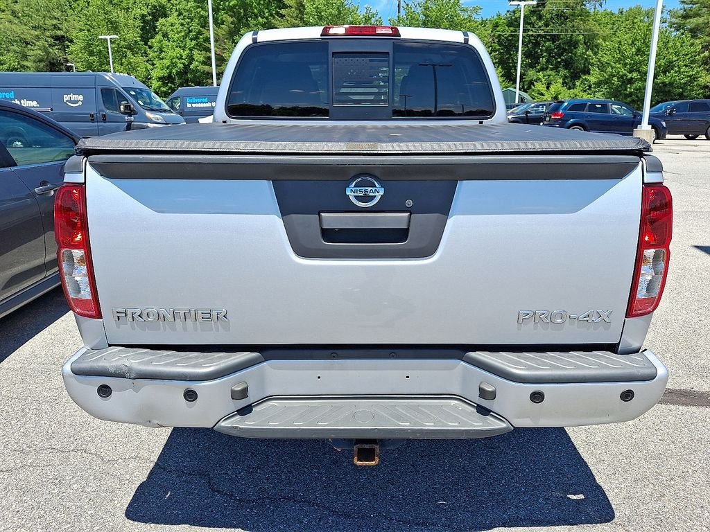 Used 2019 Silver Nissan PRO-4X image 5