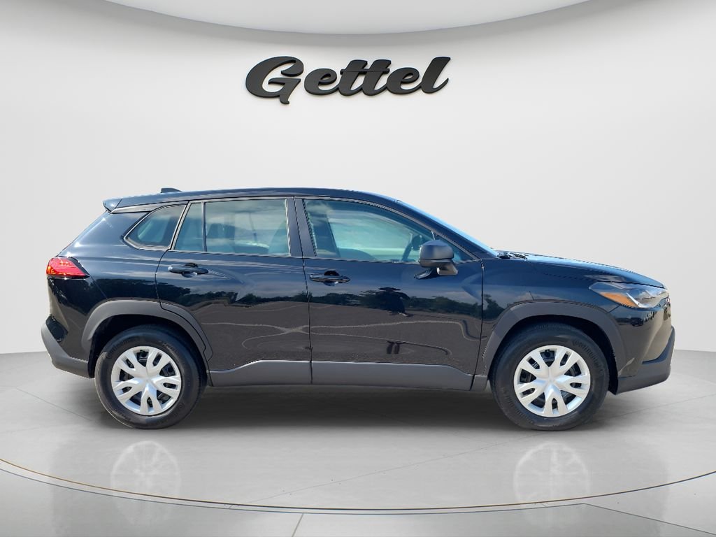 Certified Used 2024 Black Toyota L image 4