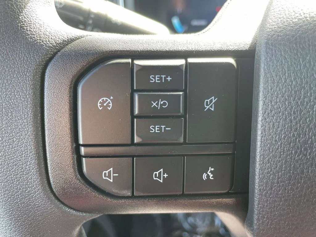 New 2026 Avalanche Ford F-250® XLT image 24