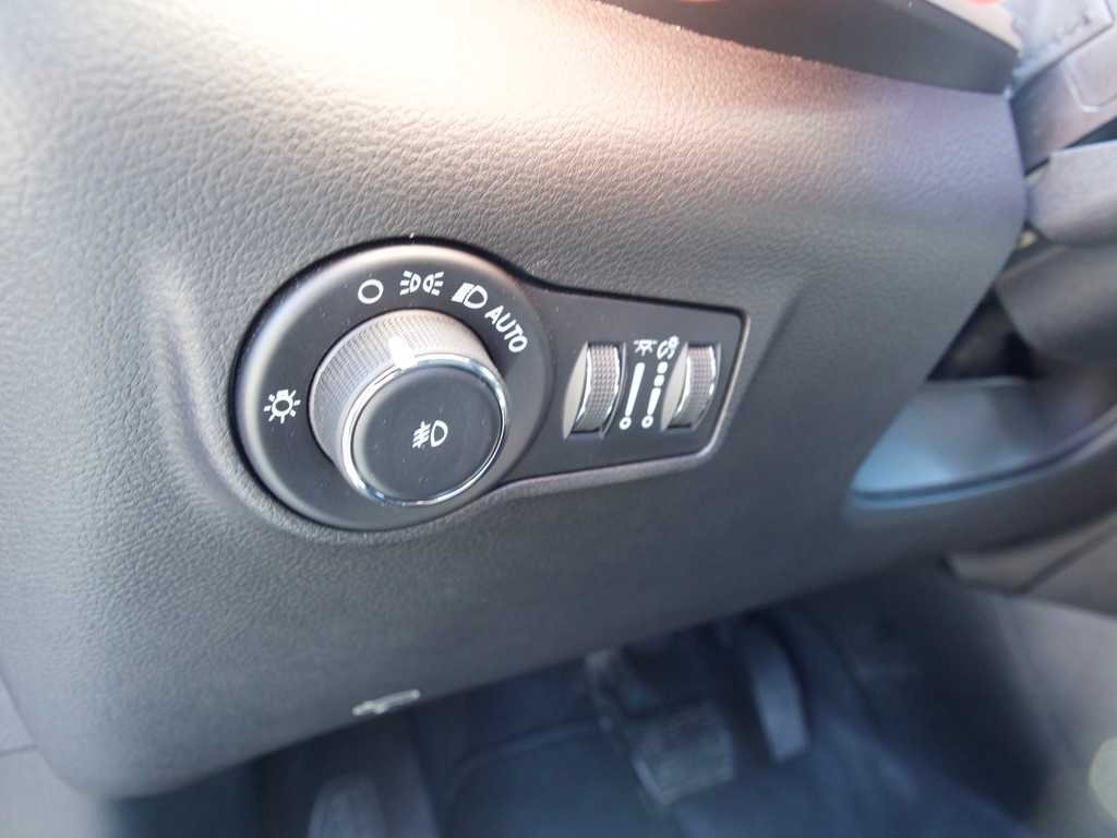 2022 Jeep Compass Limited - Photo 17