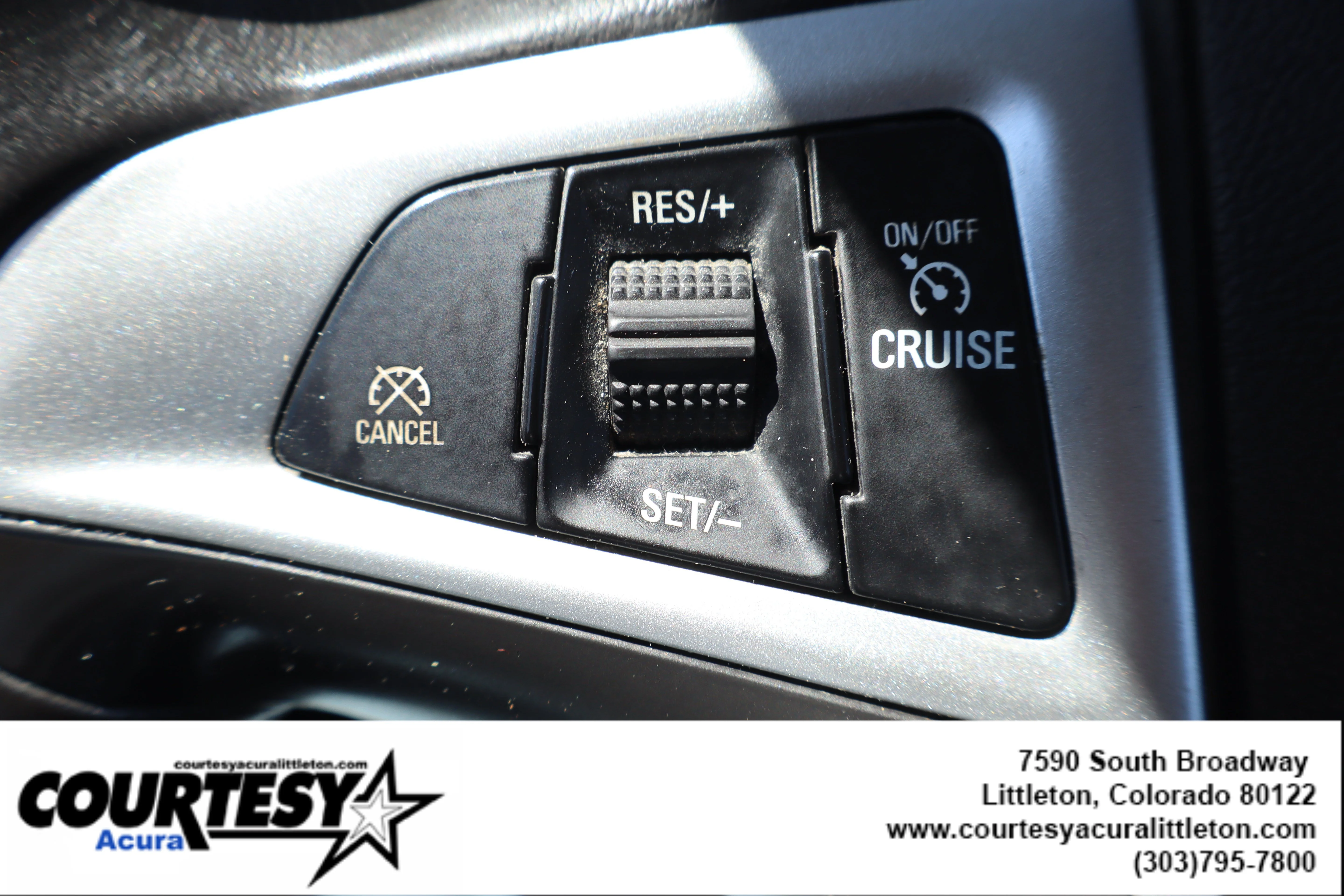Used 2013 Carbon Black Metallic GMC SLE image 11