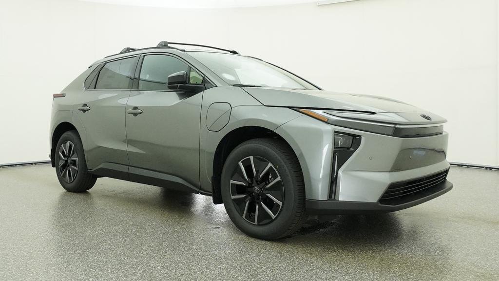 New 2026 Heavy Metal Toyota XLE image 9