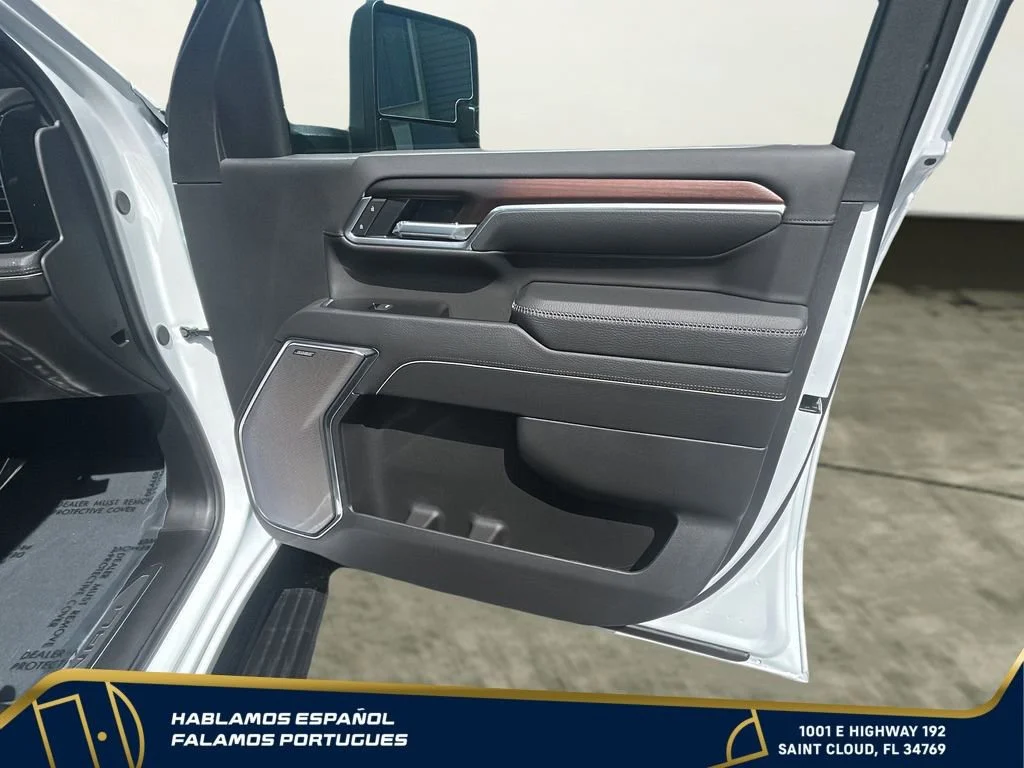 New 2026 Summit White GMC Denali DRW image 38
