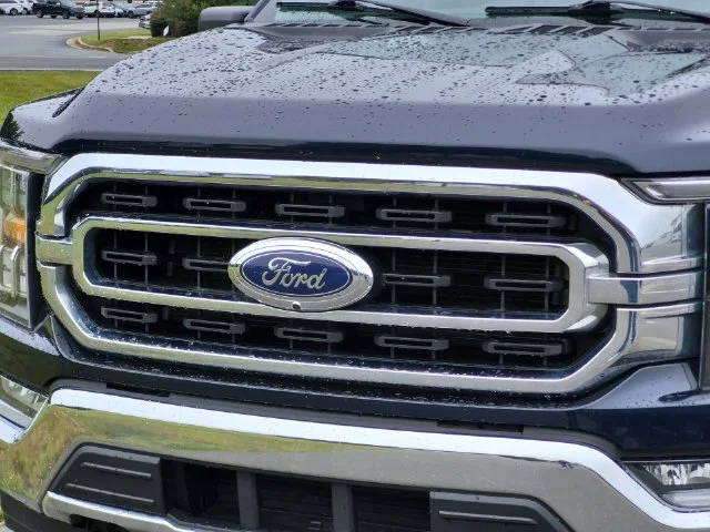 Used 2023 Blue Ford XLT image 36