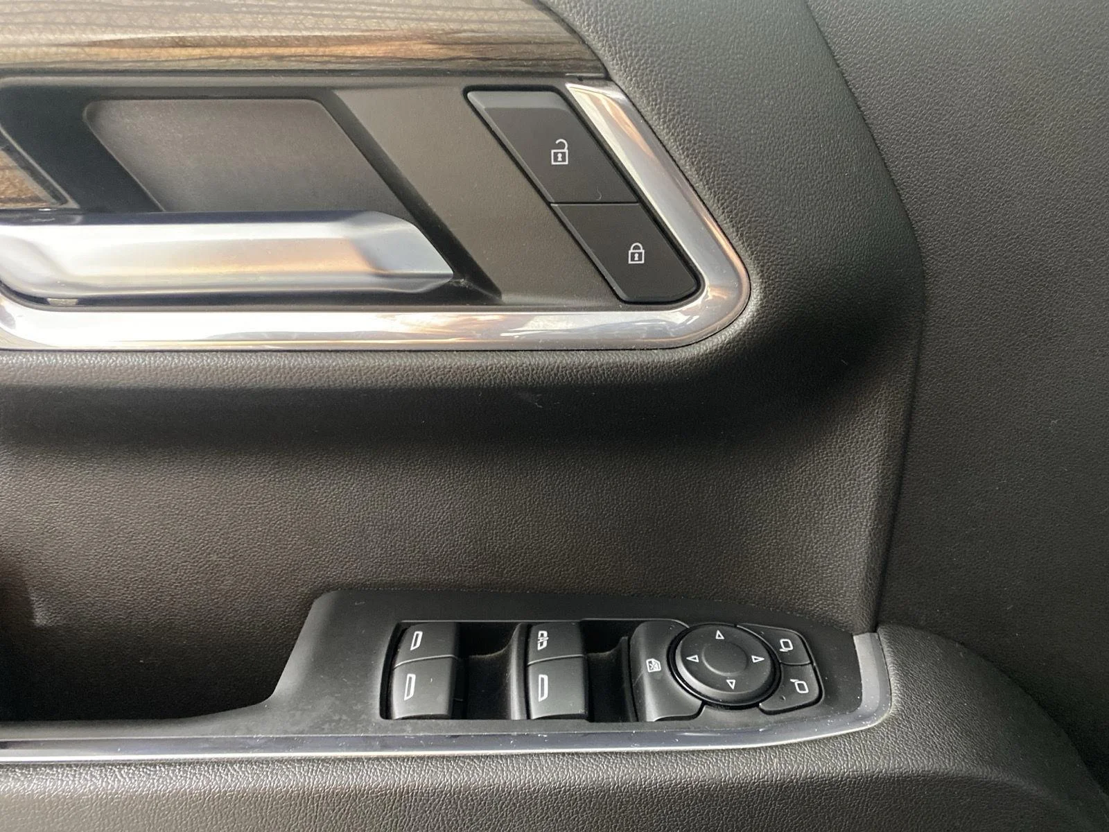 Used 2024 Dark Ash Metallic Chevrolet LT image 12