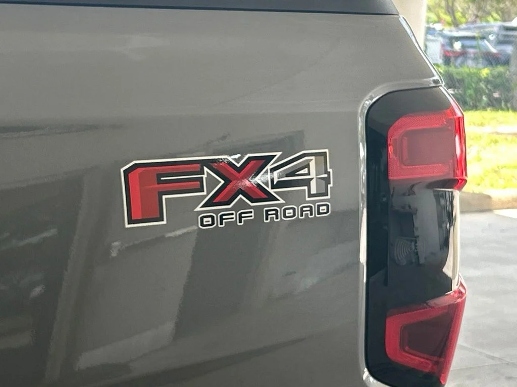 Used 2025 Gray Ford XLT image 16