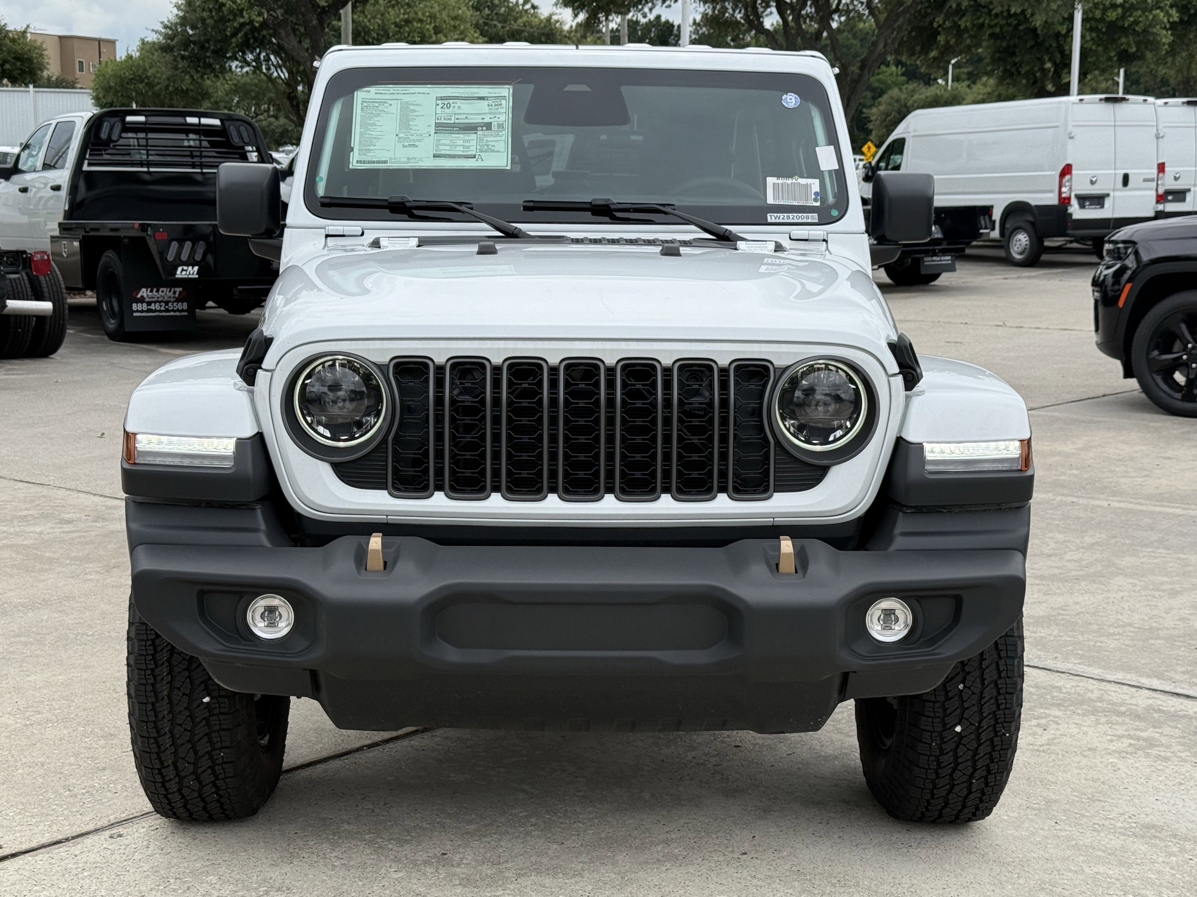 New 2026 Bright White Clear-Coat Exterior Paint Jeep 85th Anniversary image 6
