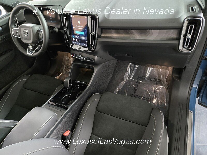 Used 2023 Fjord Blue Metallic Volvo Twin Plus image 24