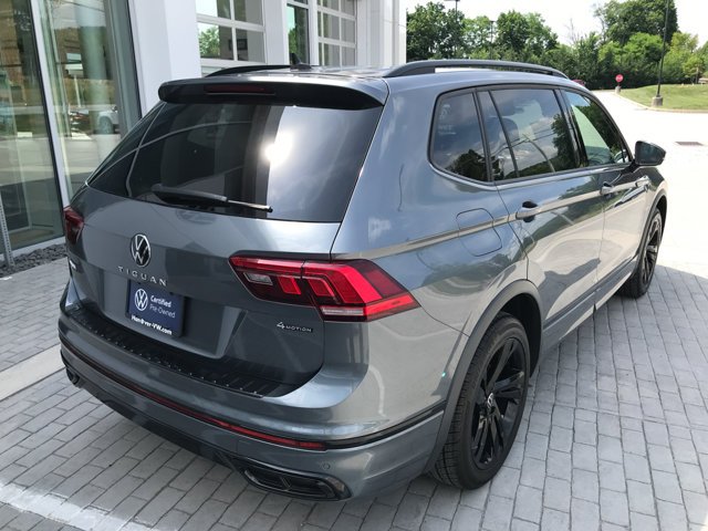 Used 2023 Platinum Gray Metallic Volkswagen SE R-Line Black image 8