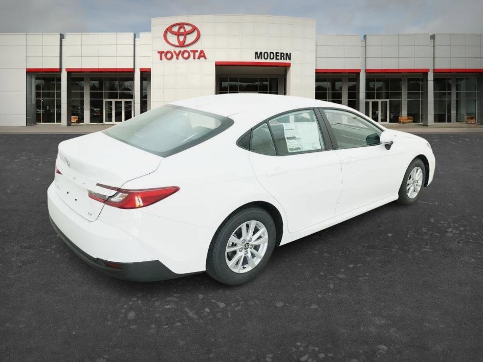 New 2026 Ice Cap Toyota LE image 3