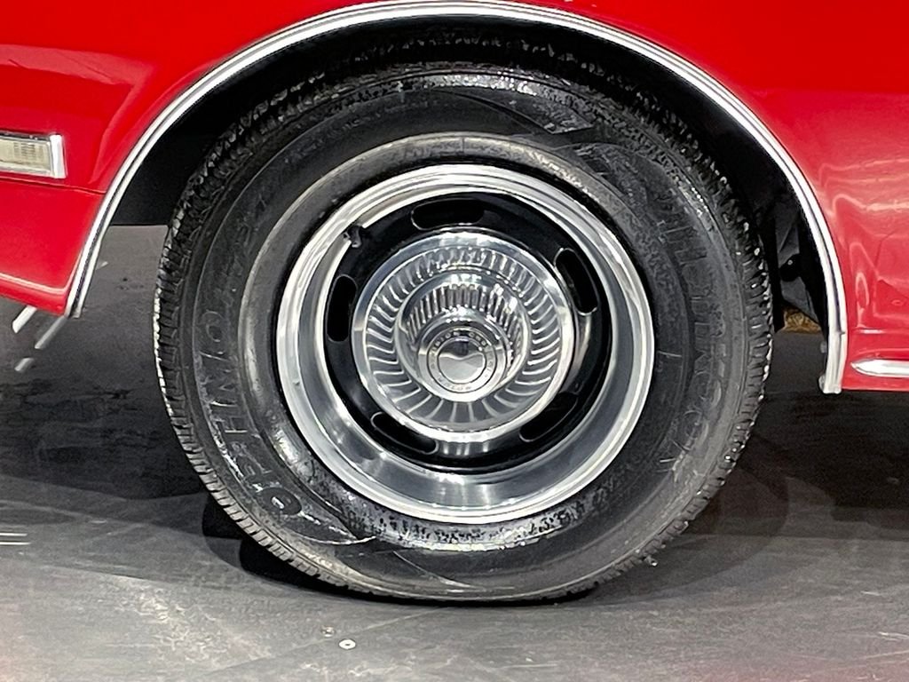 Used 1968 Red Chevrolet  image 9