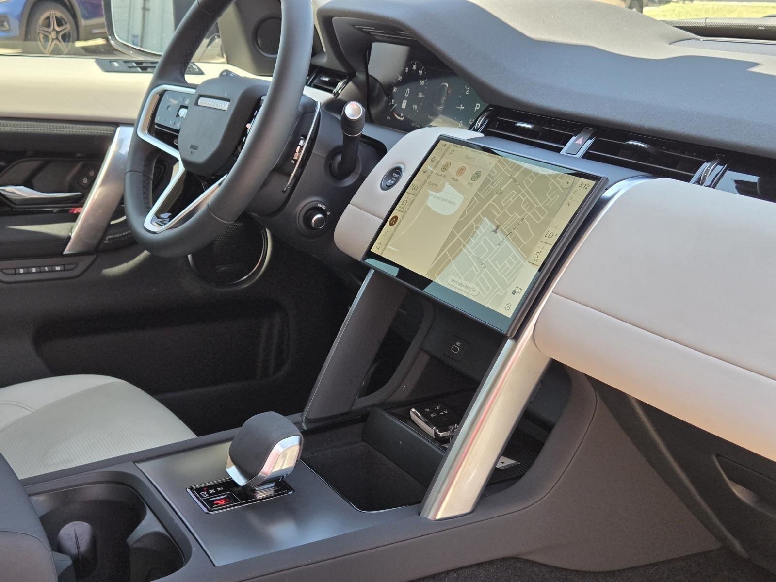 2025 Land Rover Discovery Sport S - Photo 43
