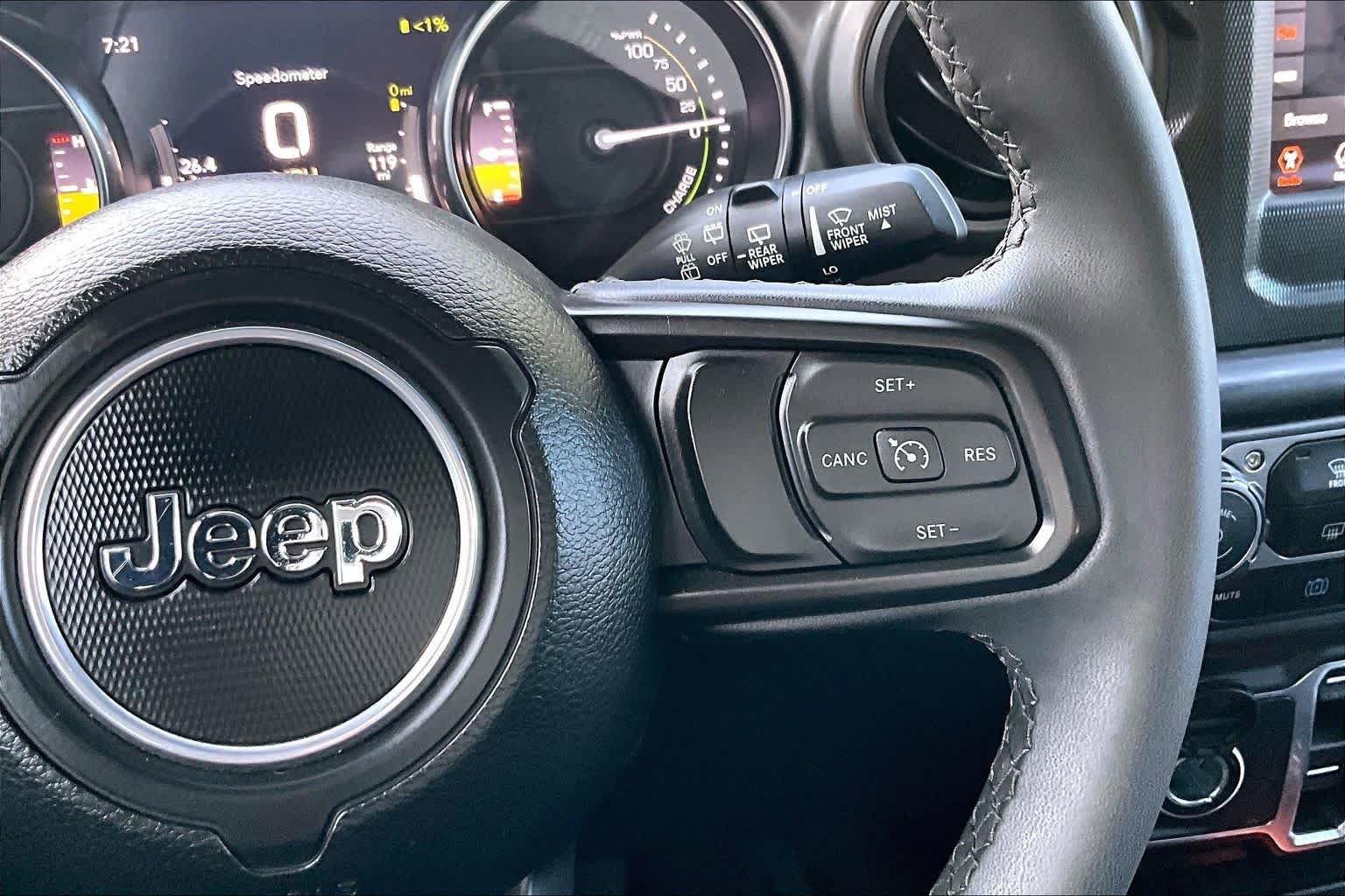 Used 2023 Hydro Blue Pearlcoat Jeep  image 24