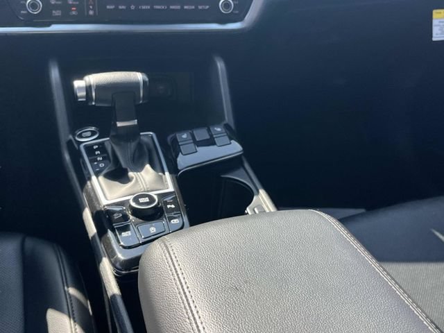Used 2023 Gravity Gray Kia EX image 13