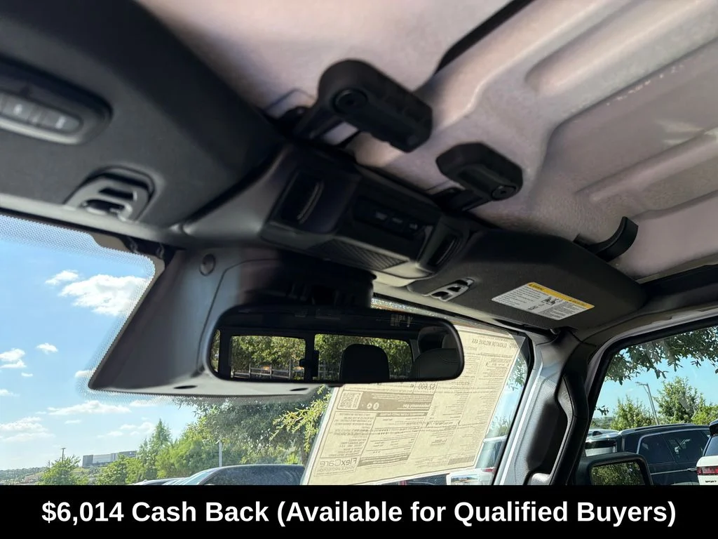 New 2026 Bright White Clearcoat Jeep Mojave image 25