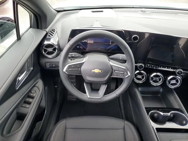 2025 Chevrolet Blazer EV LT - Photo 13