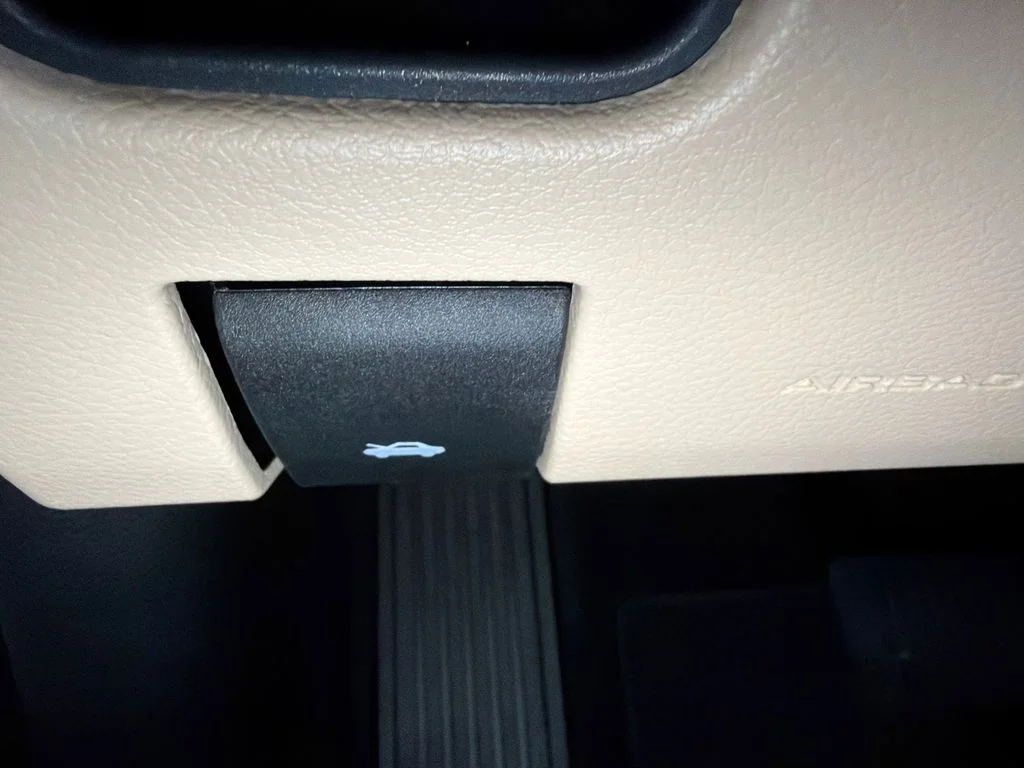 New 2026 Copper Shino Metallic Clear-Coat Exterior Paint Jeep Limited image 21