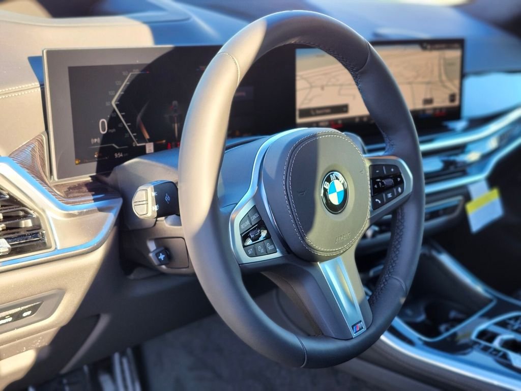 Used 2026 Gray BMW xDrive40i image 18