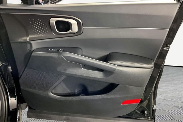 Used 2026 Black Kia S image 28