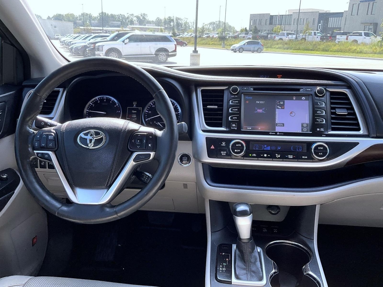 Used 2014 Black Toyota Limited Platinum V6 image 13