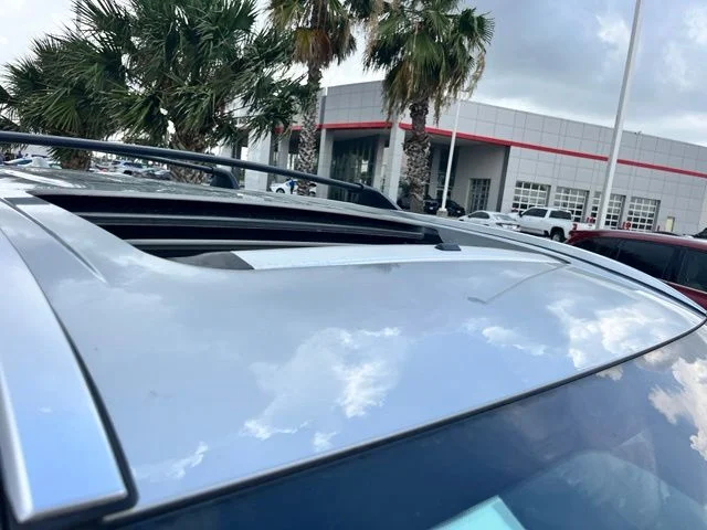 Used 2021 Silver Toyota XLE image 6