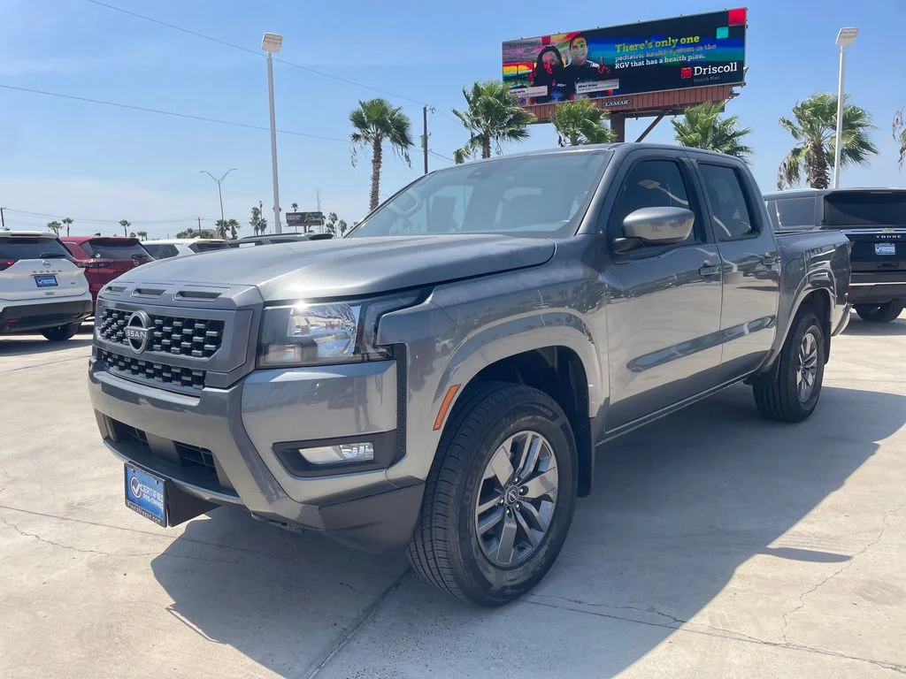 2025 Nissan Frontier