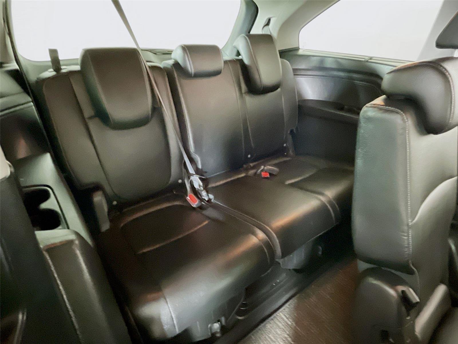 Used 2024 Crystal Black Pearl Honda Touring image 34