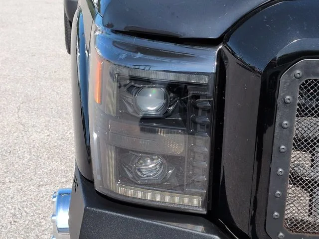 Used 2016 Black Ford XLT image 10