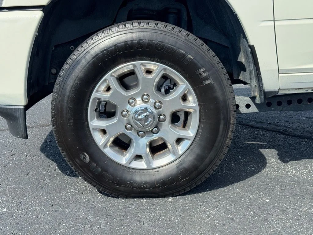2024 RAM Ram 3500 Pickup Laramie - Photo 9