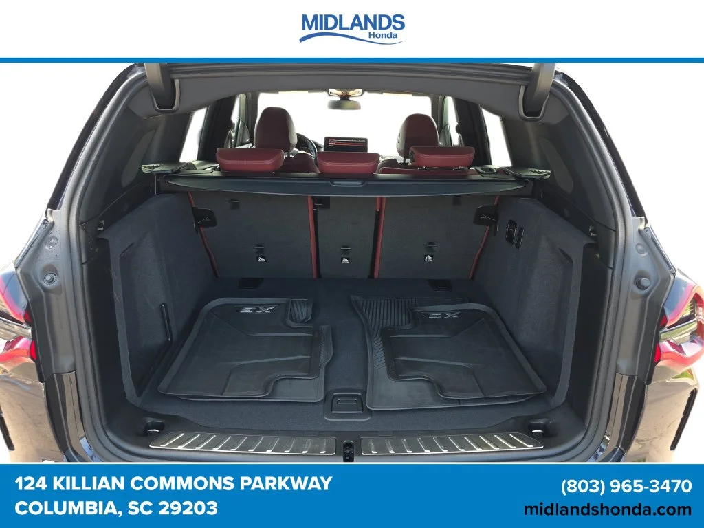 Used 2023 Carbon Black Metallic BMW xDrive30i image 27