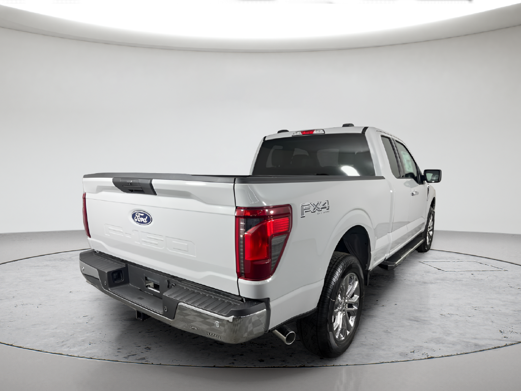 New 2026 White Ford XLT image 5