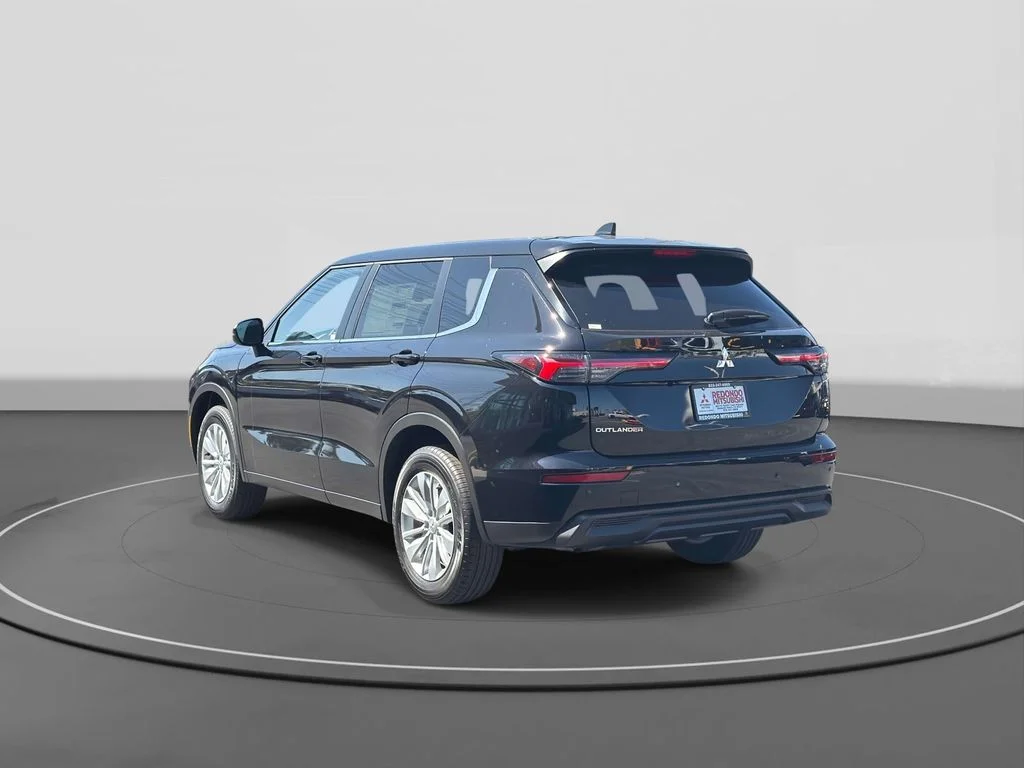 New 2026 Black Mitsubishi ES image 7