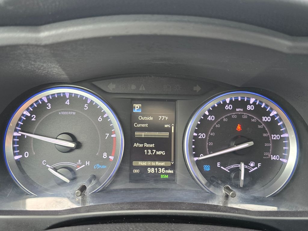 Used 2019 Black Toyota XLE image 27