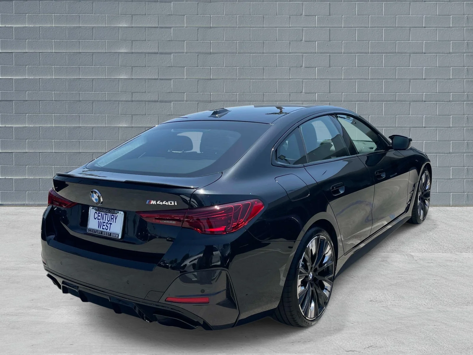 New 2026 Black Sapphire Metallic BMW M440i image 3
