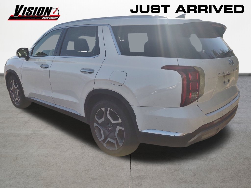 Used 2023 White Hyundai Limited image 3