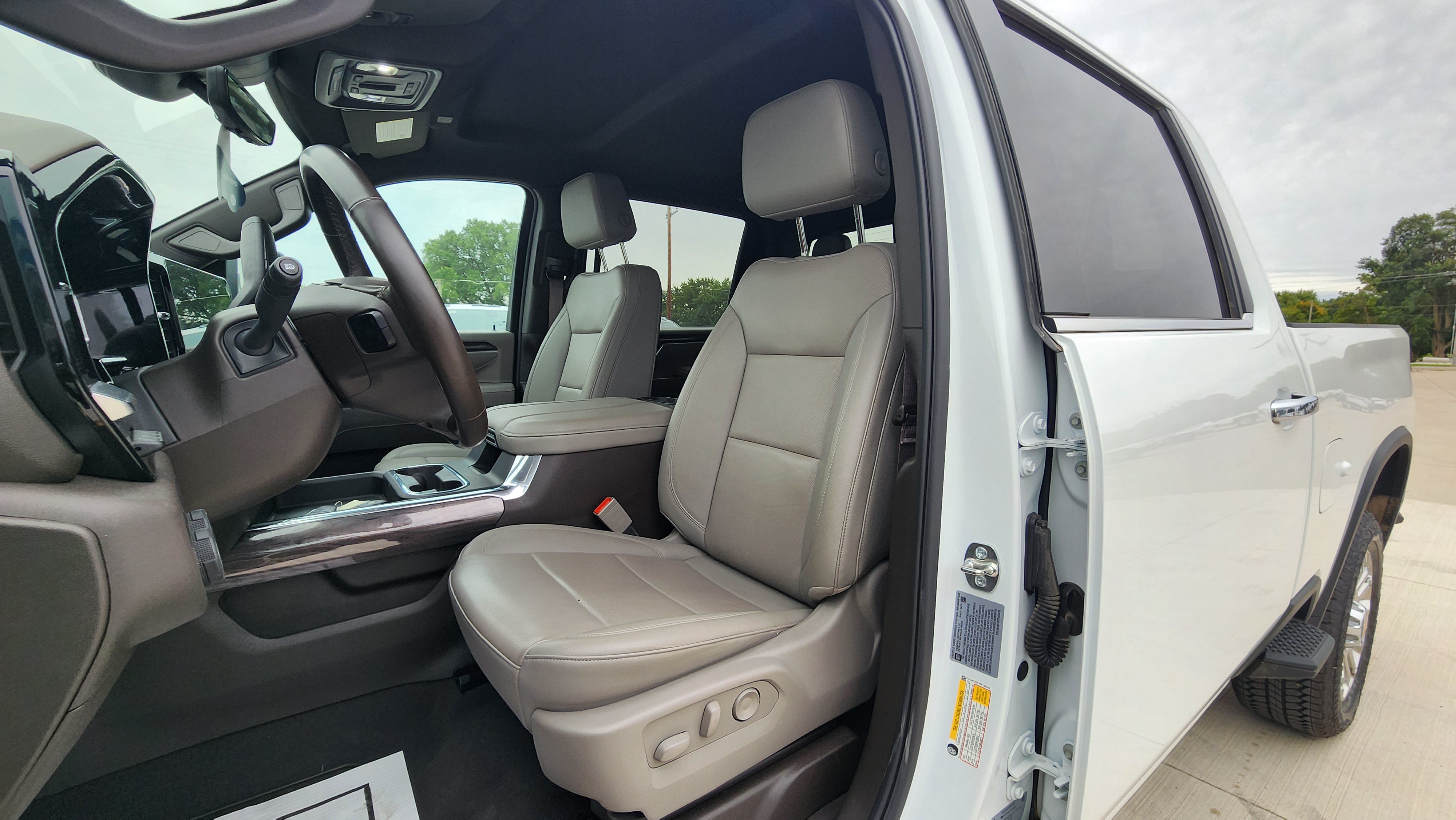 2026 Chevrolet Silverado 3500HD LTZ - Photo 12