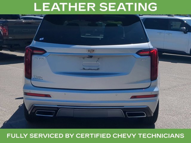 Used 2020 Silver Cadillac Premium Luxury image 7