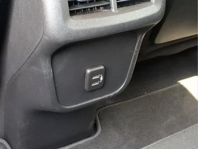 Used 2024 Blue GMC SLE image 18
